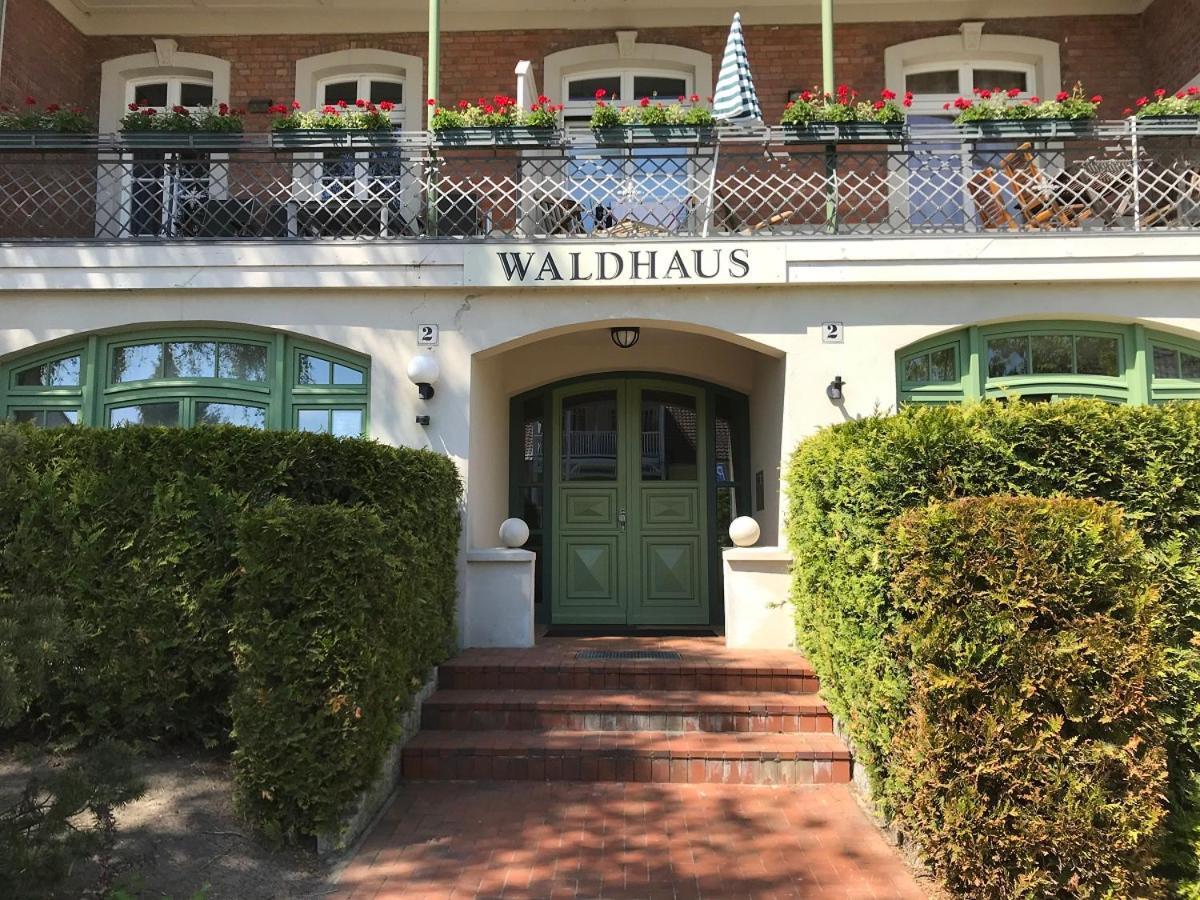 Residenz Waldhaus We 4 Apartment